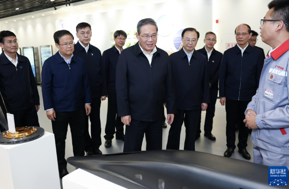 李强在甘肃、青海调研时强调 统筹推进高质量发展和高水平保护 构建体现本地特色和优势的现代化产业体系22